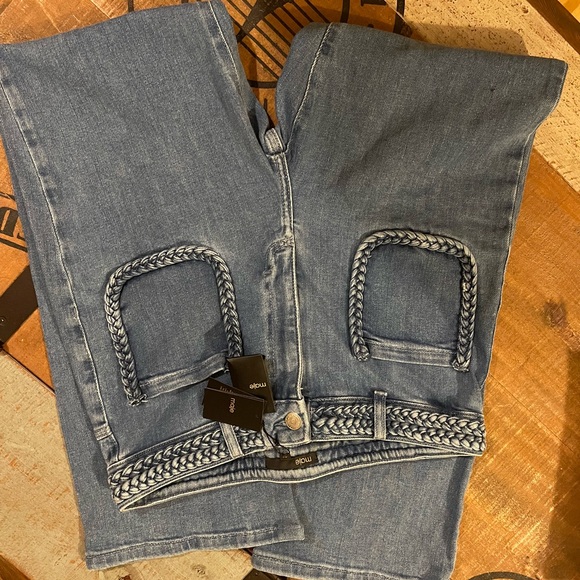 Maje NWT Women’s maje Jeans with Braided
Trim size 42 - Picture 7 of 14